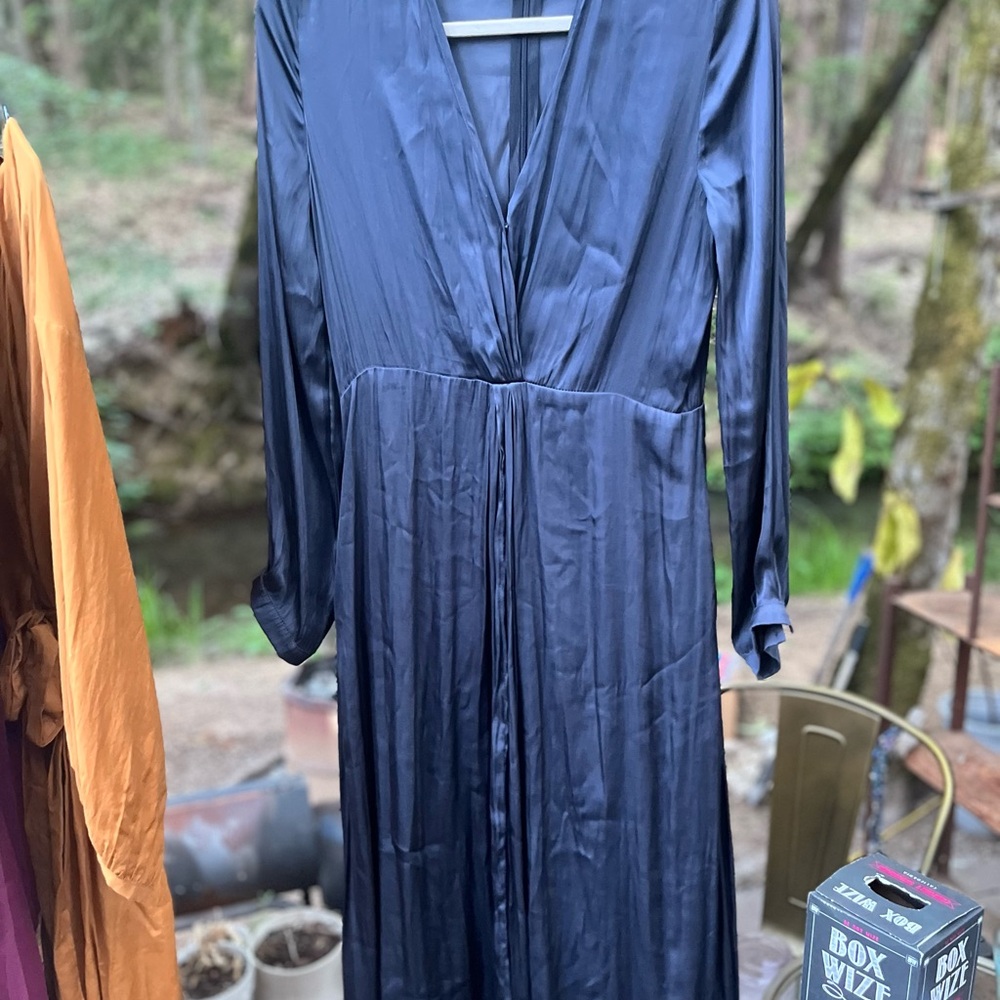 Nostalgia Blue Plunge Bishop Sleeve Cocktail Gown